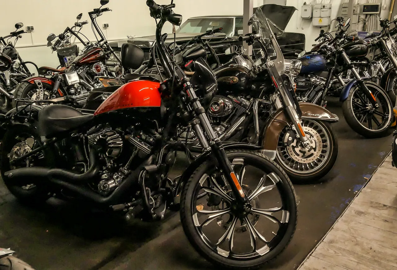 Przedwiosenny serwis motocykla. Zrób to teraz i nie czekaj w kolejkach!